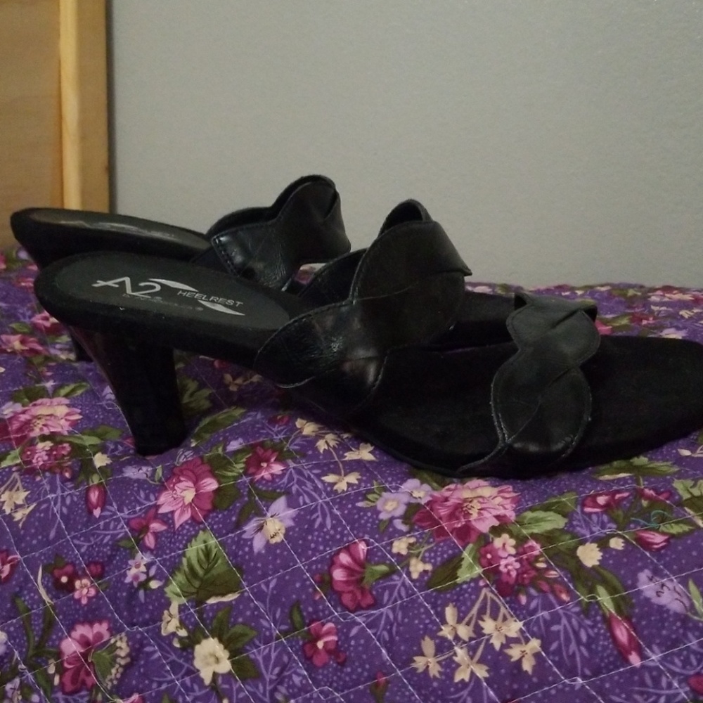 Black A2 by Aerosoles 2 1/2" heel